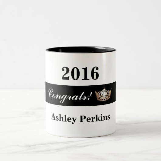 Miss Amerika stijl Pageant Crown Congrats Mok (Center)