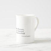 Miss Bennet, ik ben geschokt. - Pride & Prejudice Porselein Kop (Voorkant rechts)