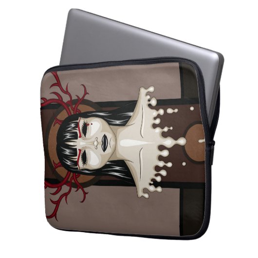 Miss D. Laptop Sleeve (Voorkant Links)