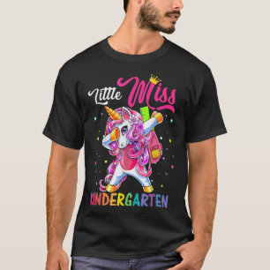 Miss Kindergarten die Unicorn terugsturen naar S T-shirt