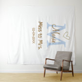 MISS NAAR MRS. BRUIDSSLUIER MONOGRAM HART NAAM WANDKLEED (In Situ (horizontaal))