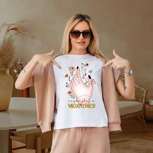 Misschien is ze een wilde bloem t-shirt