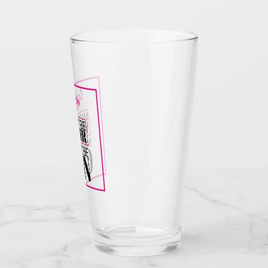 Misschien water. Misschien is het gin. Roze. Geper Glas (Links)