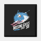 Missing Gates Since 98 Alpine Skiing Magneet (Voorkant)