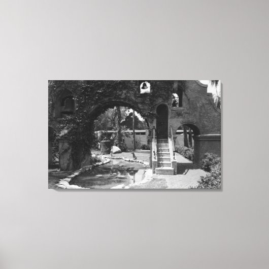 Mission Inn Courtyard of Riverside, CA Photograp Canvas Afdruk (Voorkant)