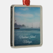 Mist bij Mackinac Harbor Metalen Ornament (Rechts)