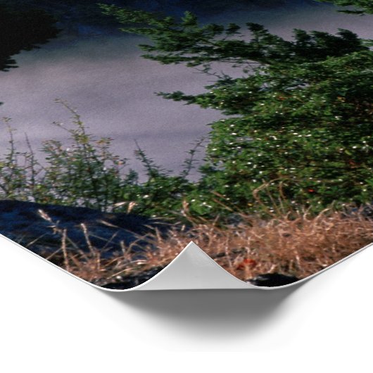 Mist drijft onder de brug over de Deceptpas op Poster (Hoek)