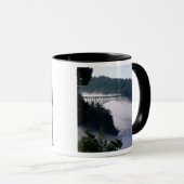 Mist drijft onder de Deception Pass-brug bij Mok (Voorkant rechts)