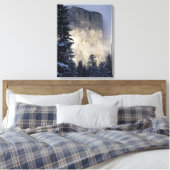 Mist Omhullende Berg 2 Canvas Afdruk (Insitu (Slaapkamer))