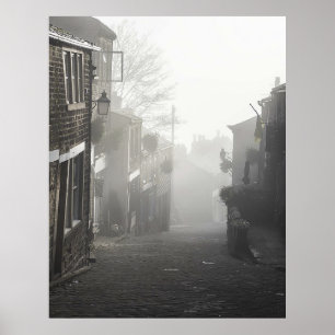 Mist op Haworth Main Street Poster
