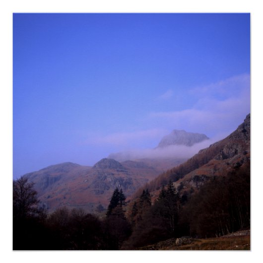 Mist The Langdale Pikes Lake District England Perfect Poster (Voorkant)