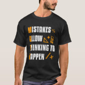 Mistakes Allow Thinking To Happen Math Teacher T-shirt (Voorkant)