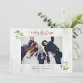 Misteltoe Rustic Hout Kerstmis Foto Feestdagenkaart (Staand voorkant)