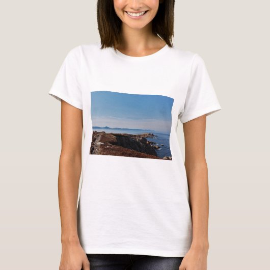 Mistige Horizon voorbij Wit Punt T-shirt (Voorkant)
