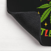 Mistlestoned Weed Leaf Funny Stoner Christmas  Muismat (Hoek)