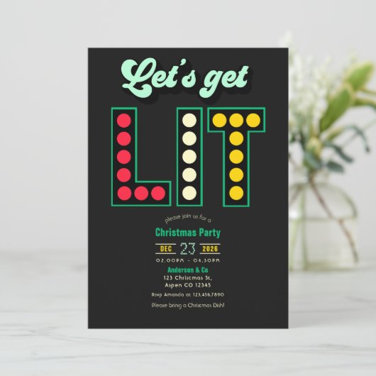 Mistletoe After Dark Get Lit Retro Christmas Party Kaart (Staand voorkant)