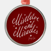 Mistletoe en Wonderen Rood & Wit Rond Kerstmis Metalen Ornament (Voorkant)