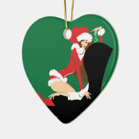 Mistletoe Heart Ornament (Links)
