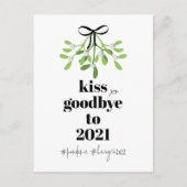 Mistletoe Kiss Goodbye to 2021 Do-Over Funny Humor Feestdagenkaart (Voorkant)