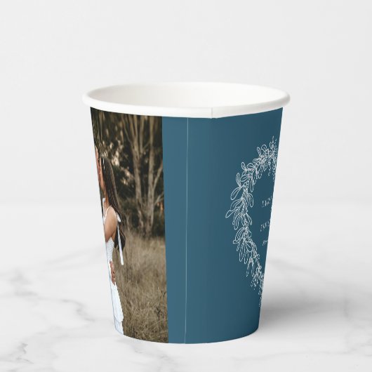 Mistletoe line art blue bruiloft aangepaste foto papieren bekers (Rechts)