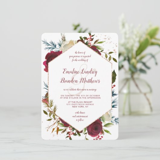 Mistletoe Manor Waterverf Winter Hexagon Bruiloft Kaart (Staand voorkant)