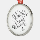 Mistletoe & Wonderen Zwart & Wit Rond Kerstmis Metalen Ornament (Links)