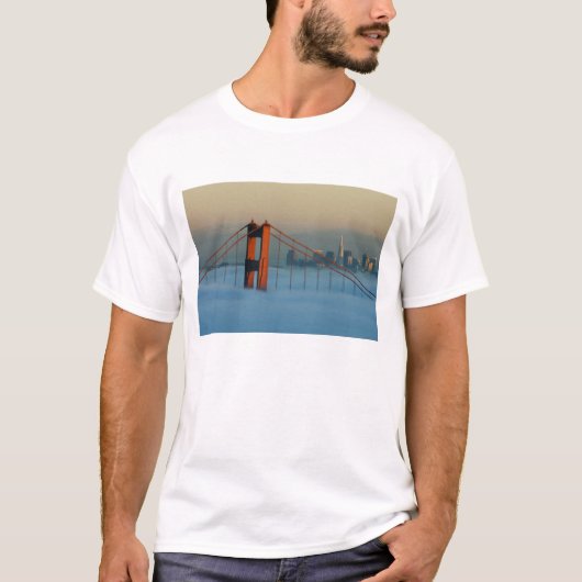 Mistrollen door de baai van San Francisco T-shirt (Voorkant)