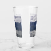 Misty Alaskan Zee in de schaduw van Blue Glas (Rechts)