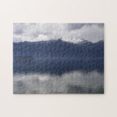 Misty Alaskan Zee in de schaduw van Blue Legpuzzel (Horizontaal)