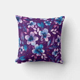 Misty Blue en Magenta Floral op Violet Artistic Kussen