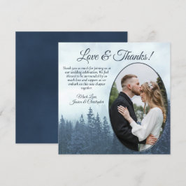 Misty Blue Pine Trees Rustic Wedding Oval Foto Bedankkaart