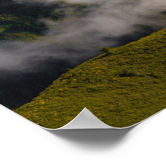 Misty clouds over the mountains in Madeira island Poster (Hoek)