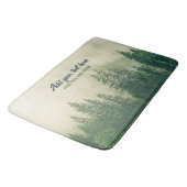 Misty dennenbos bomen aangepast aandenken badmat (Gekanteld)