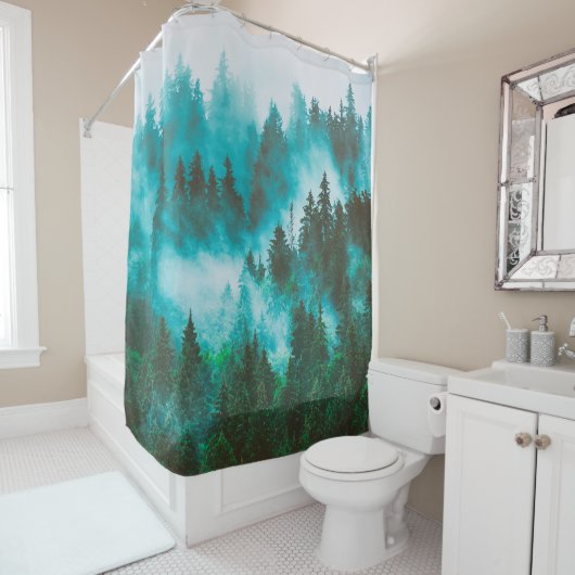 Misty foggy berglandschap met bos en vezel douchegordijn (In situ)