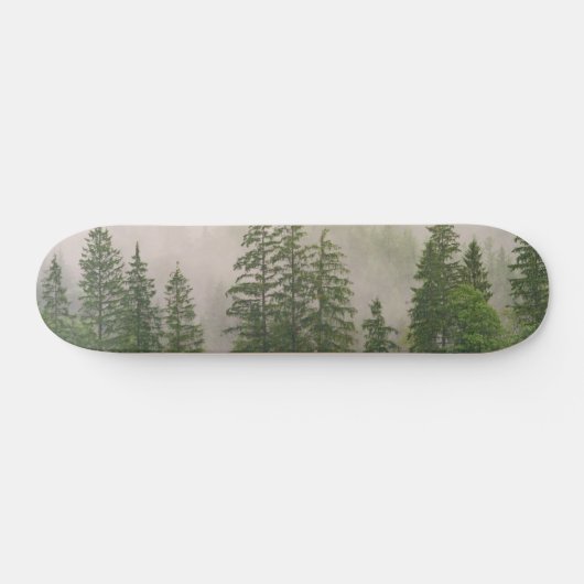 Misty Foggy Forest Bomen Persoonlijk Skateboard (Horizontaal)