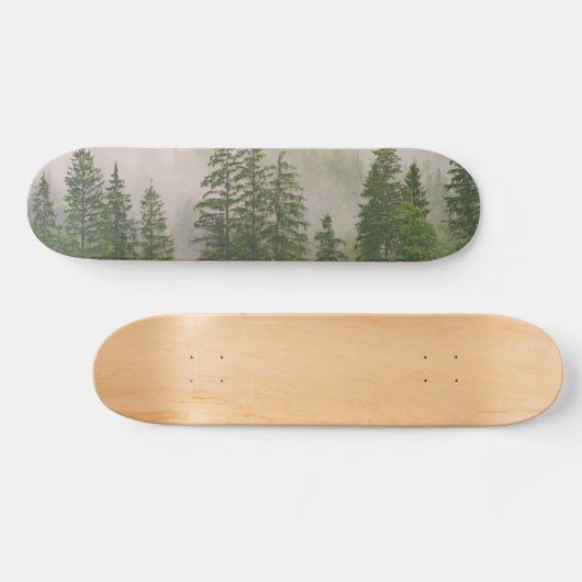 Misty Foggy Forest Bomen Persoonlijk Skateboard (Horizontaal)
