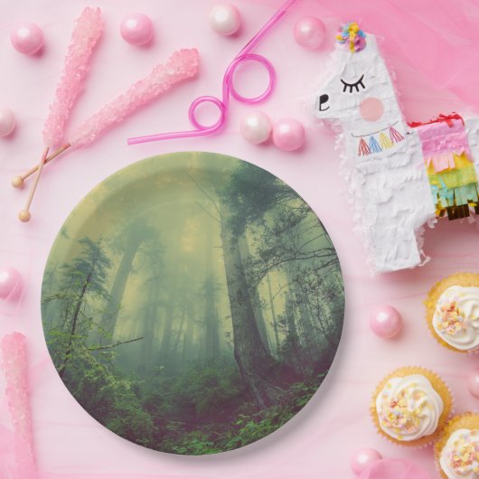 Misty Forest Papieren Bordje (Feest)