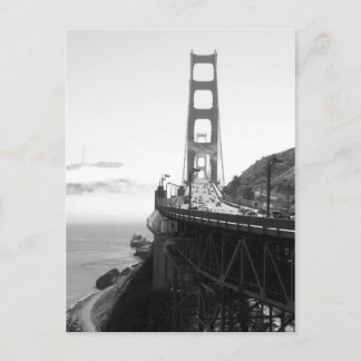 Misty Golden Gate Bridge V Briefkaart