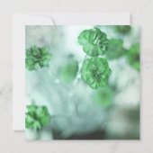 Misty Green Floral Wedding Invitations Kaart (Achterkant)