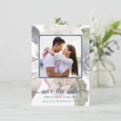 Misty Lake | Mooie zachte stoffige Hued bloemfoto Save The Date (Staand voorkant)