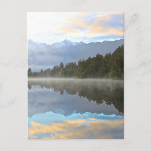 Misty Lake Trees Reflection Tranquil Natuur Briefkaart (Voorkant)