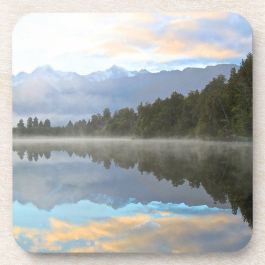 Misty Lake Trees Reflection Tranquil Natuur Foto Bier Onderzetter (Voorkant)