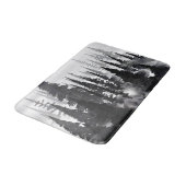 Misty Monochrome Pine Forest Waterverf Art Print Badmat (Gekanteld)