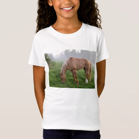 Misty Morning Mare Tee Shirt (Voorkant)