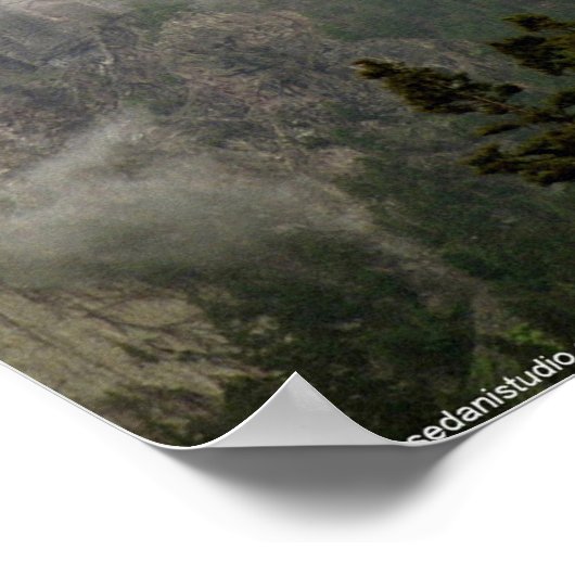 Misty Mountain Poster (Hoek)