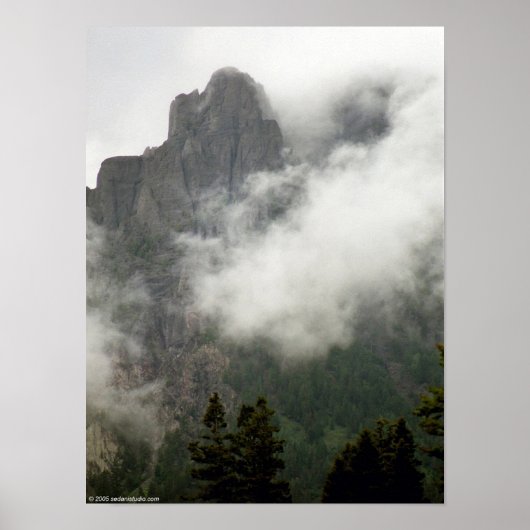 Misty Mountain Poster (Voorkant)