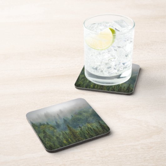 Misty pine trees forest landschap bier onderzetter (Rechterzijde)