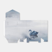 Misty Reflections | Moody Dusty Blue Swan op Lake Bedankdoosjes (Uitgevouwen)