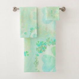 Misty Shamrocks Bad Handdoek