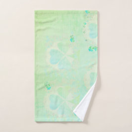 Misty Shamrocks Bad Handdoek